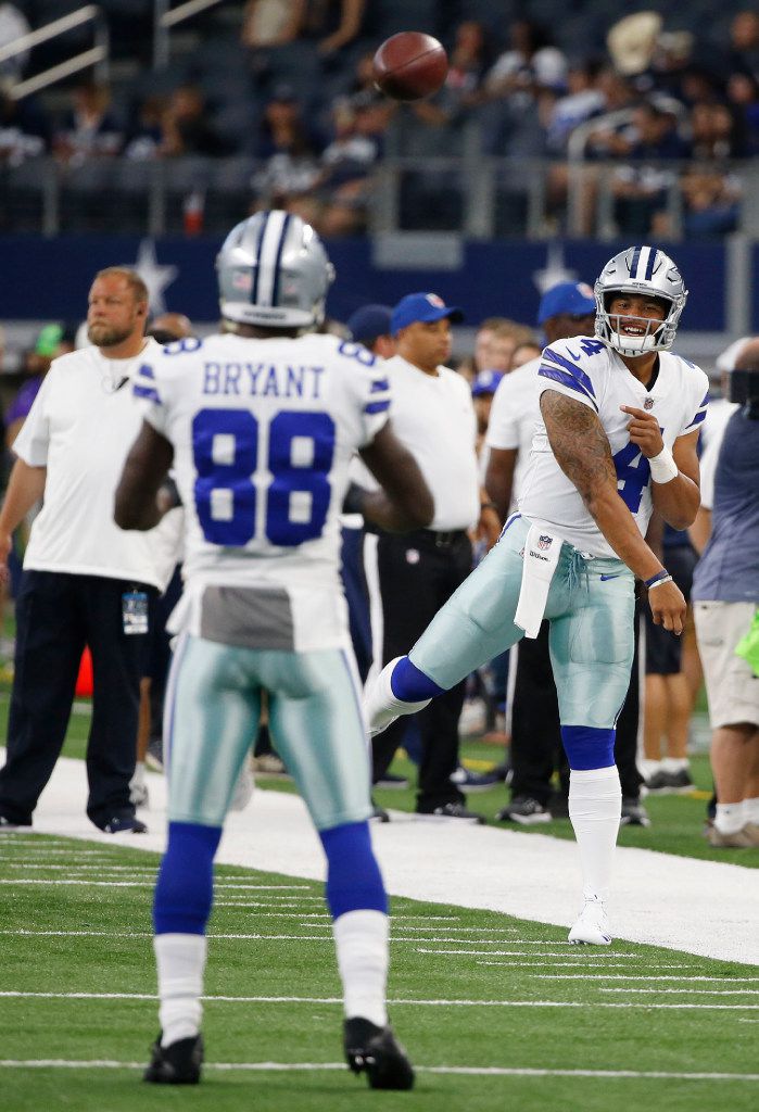 Dak Prescott, Dez Bryant, Cowboys raise Hurricane Harvey money while others  practice – The Durango Herald