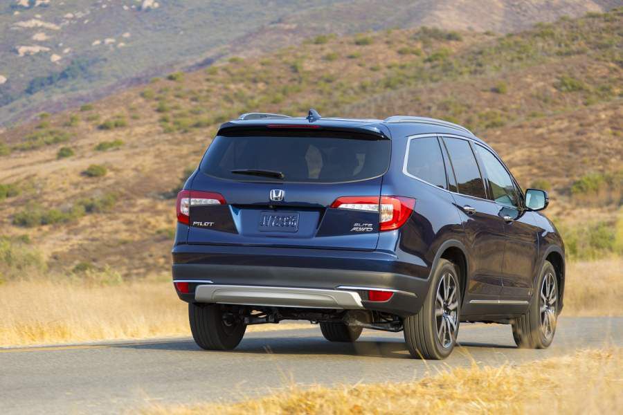 2019Honda_Pilot_Elite_018-900x600.jpg