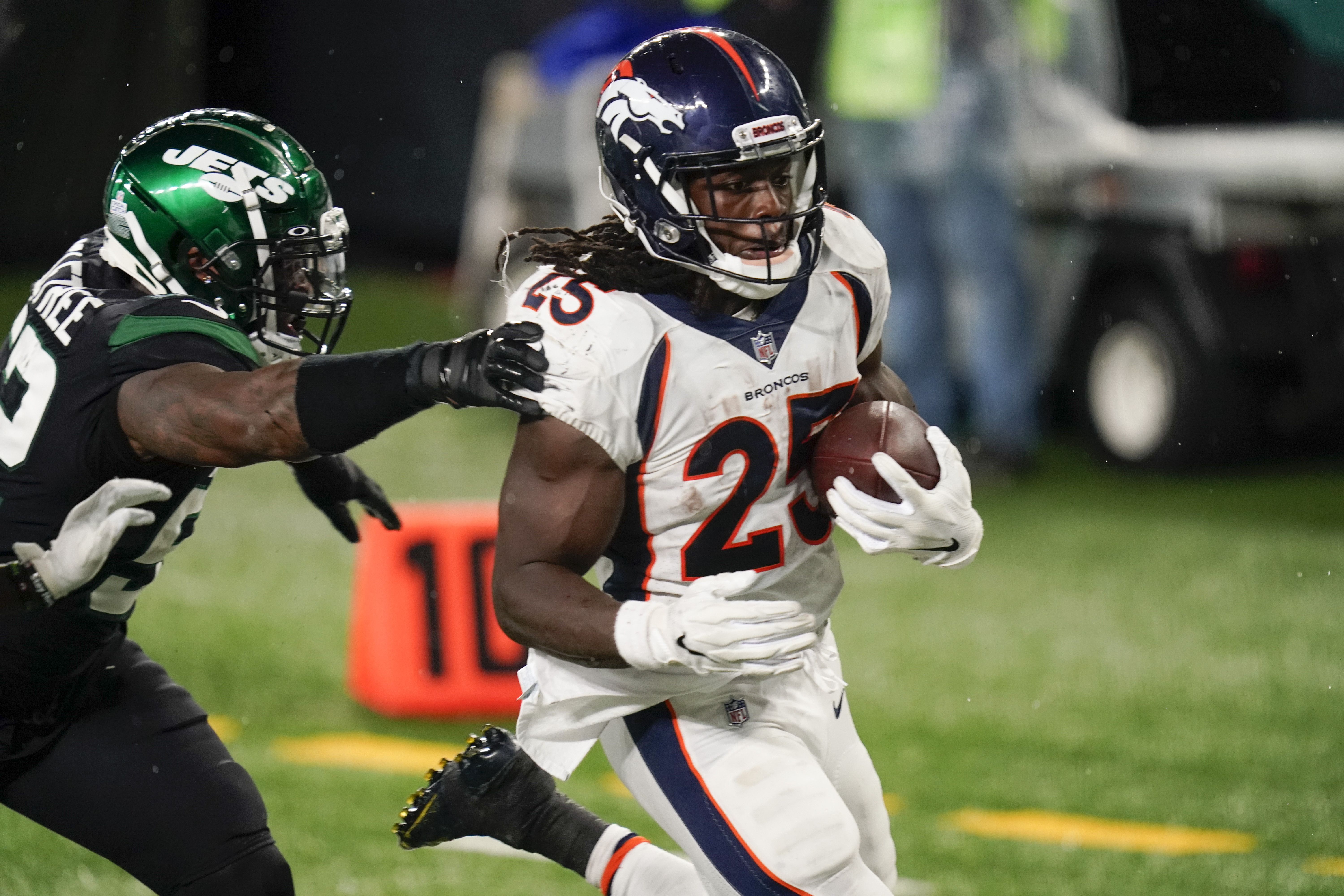 In a duel of winless teams, Melvin Gordon sparks Broncos over Jets