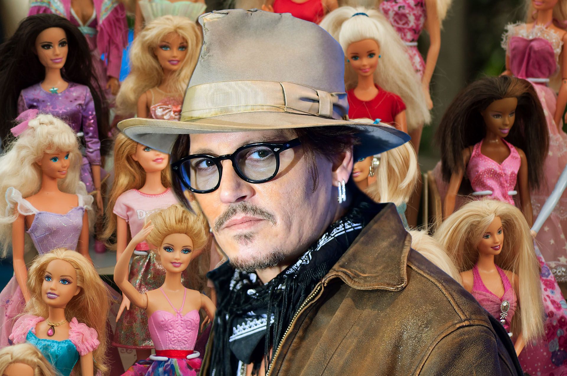 Entre Barbies y cuchillos las sorprendentes colecciones de Johnny Depp Angelina Jolie y otros megafamosos Infobae