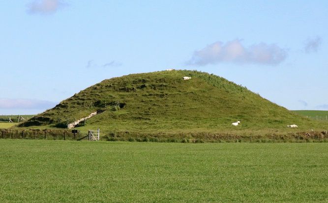 Casas al revés para los muertos de la Edad de Piedra