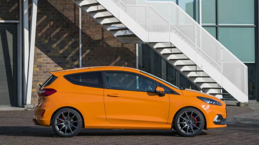 ford-fiesta-st-ford-performance-edition_3.jpg