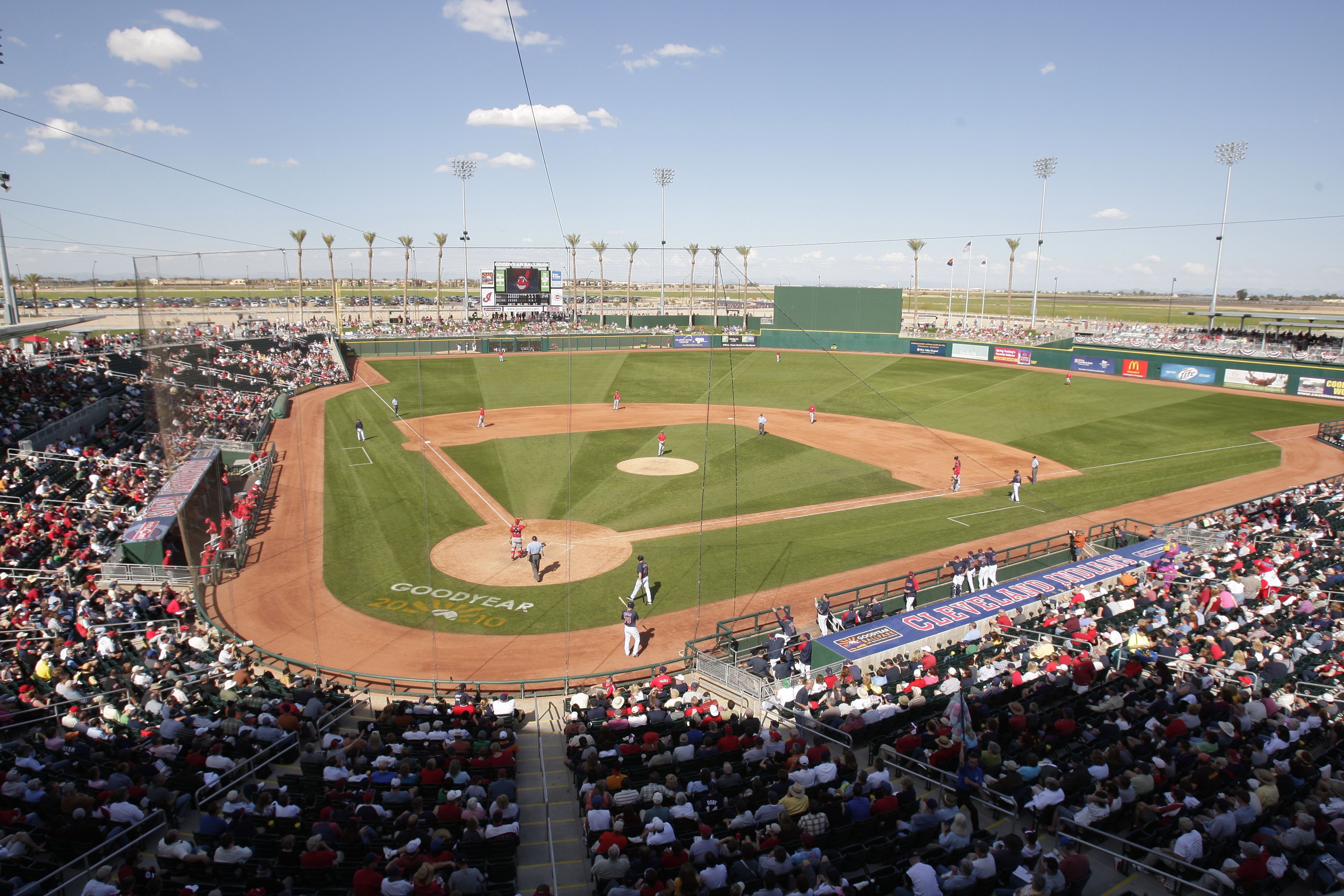 PHOTOS: Cincinnati Reds spring training, Feb. 20