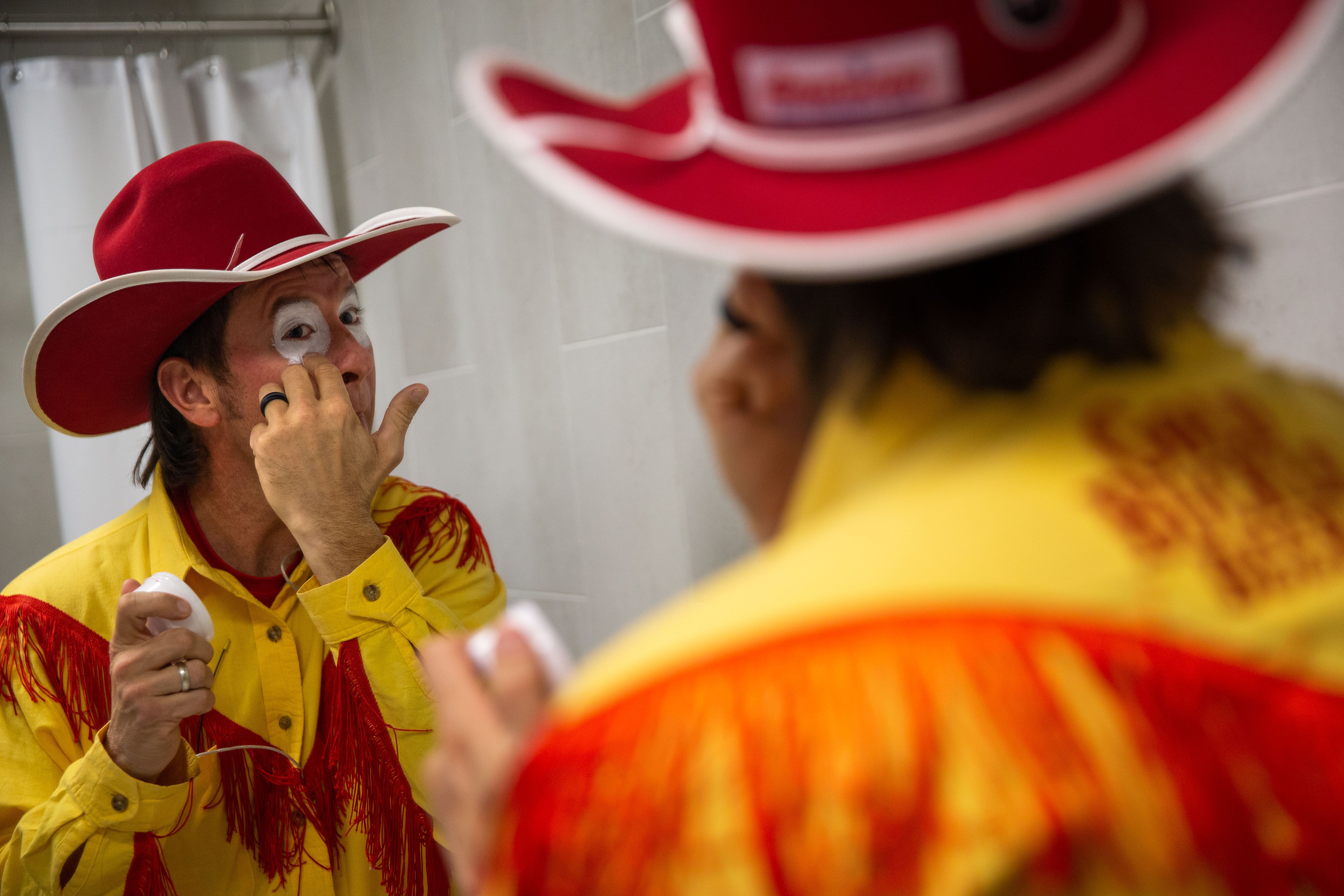 Inside a typical day in the life of a bullfighter, the unsung heroes of  National Finals Rodeo