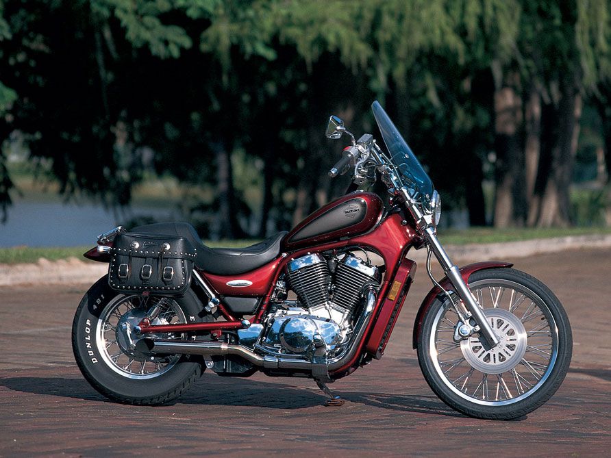 1995 Suzuki VS 800 Intruder specifications and pictures