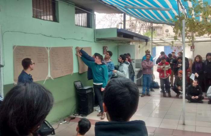 taller-escuela-de-feminismo-popular-700x450.jpg