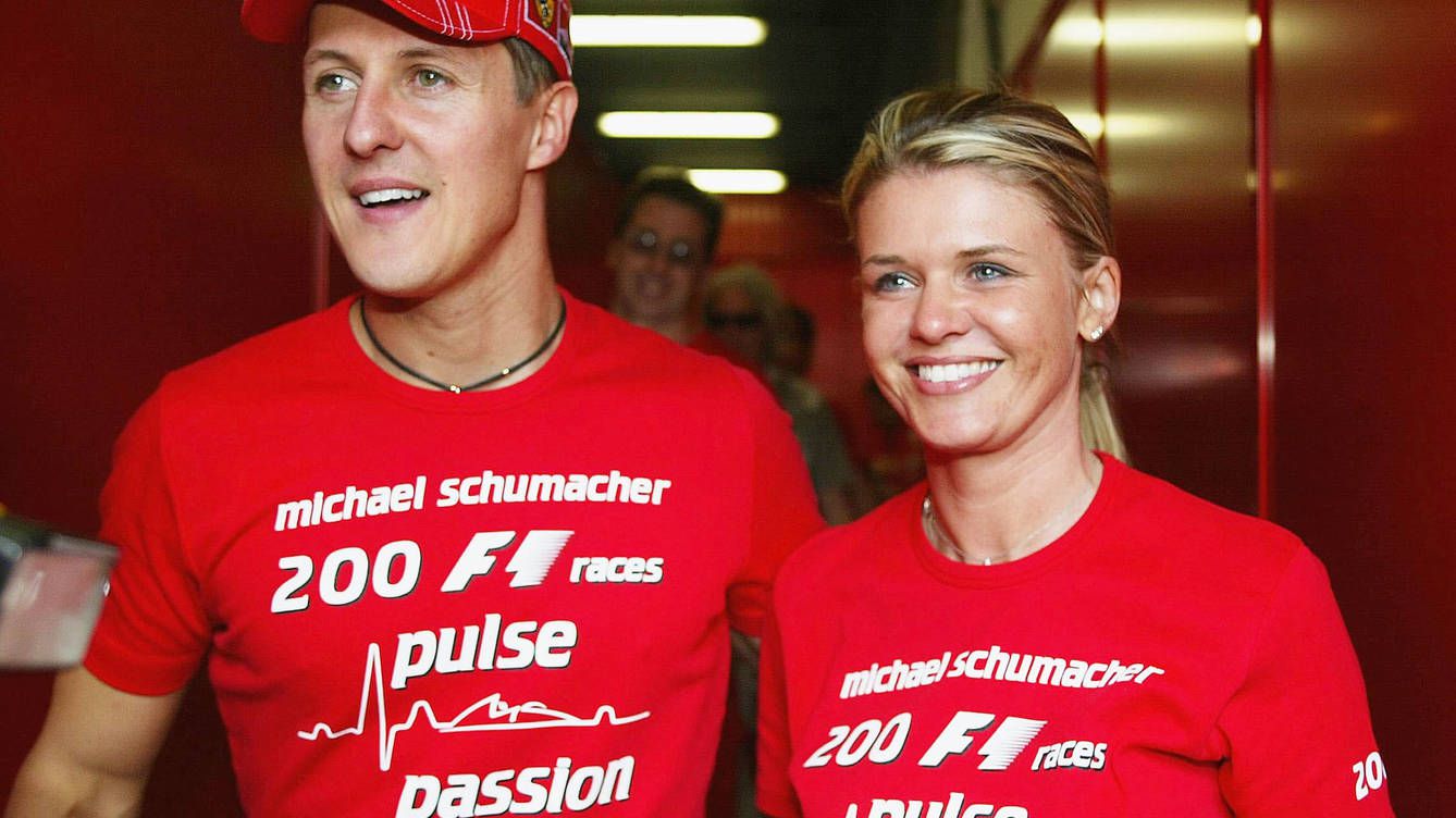 corinna-schumacher-habla-por-primera-vez-del-estado-de-su-marido-es-un-luchador.jpg