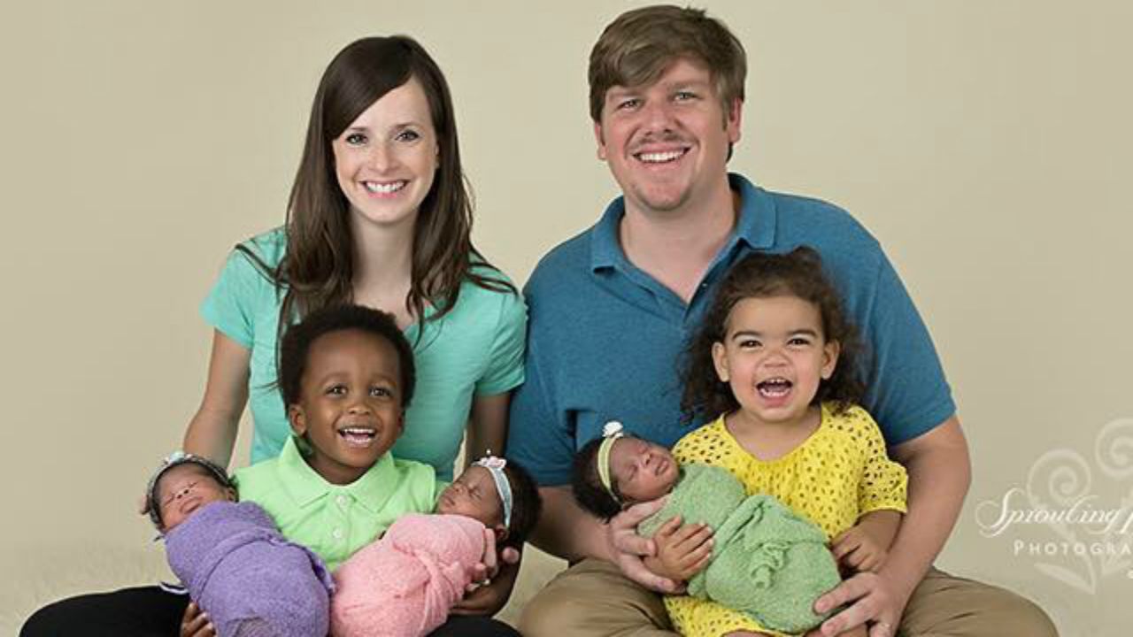 Baby black couple to give white birth White parents