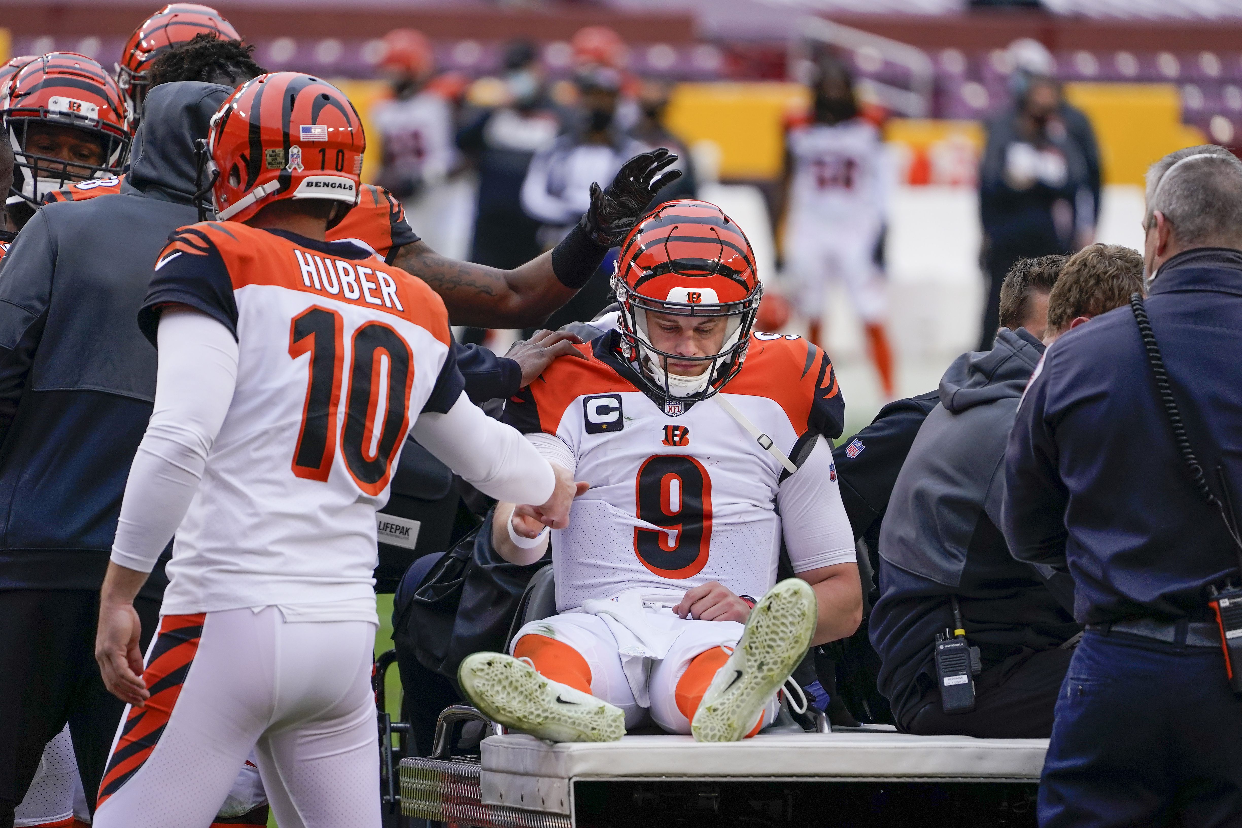 Top 9 Bengals events: Carson's knee injury