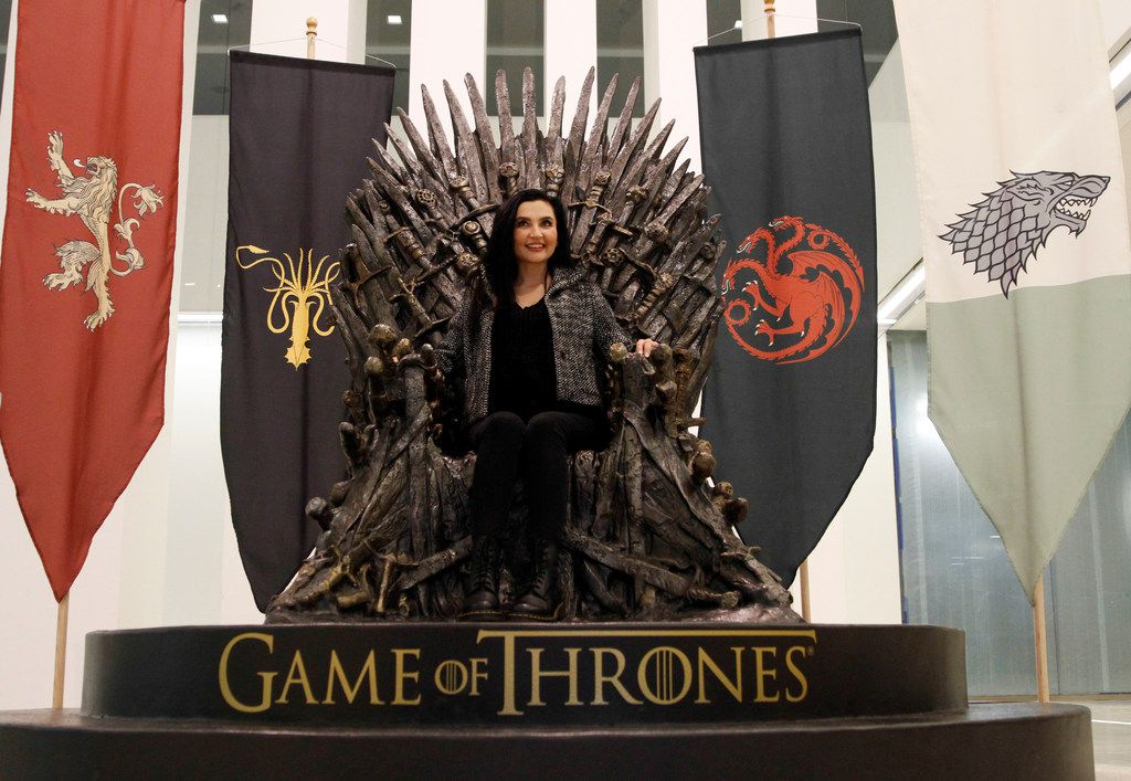 You Still Have Time To Get A Photo With Game Of Thrones Throne