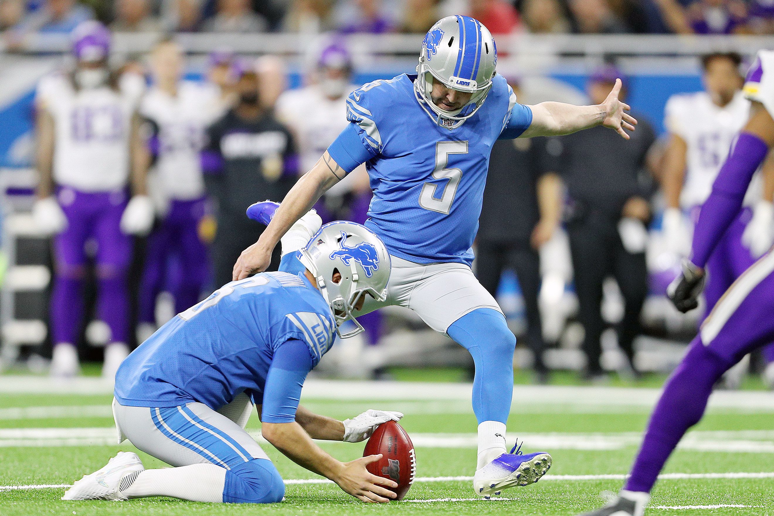 Matt Prater breaks field-goal record with 64-yarder