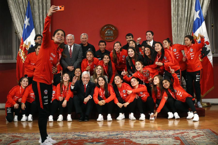 ROJA FEMENINA