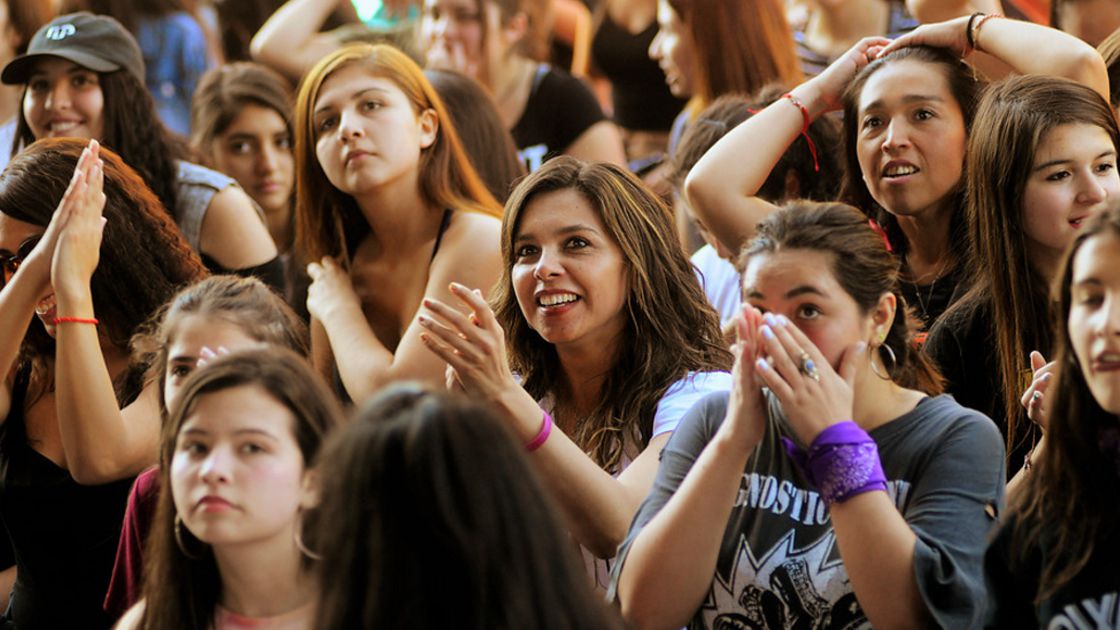 mujeres jovenes