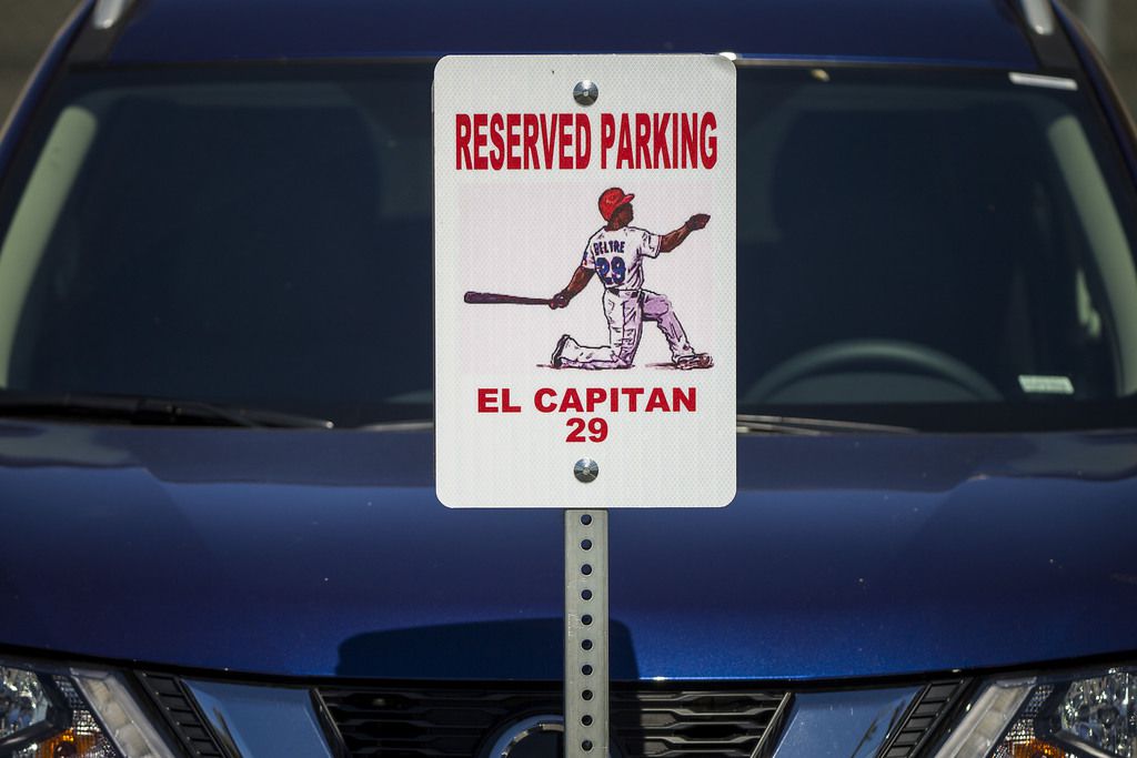 Adrian Beltre was not having ANY of the Houston Astros' mascot's pregame  antics