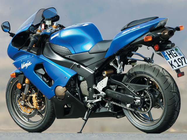 pegefinger progressiv historie 2005 Kawasaki ZX-6R Streetbike | First Ride & Review | Motorcyclist