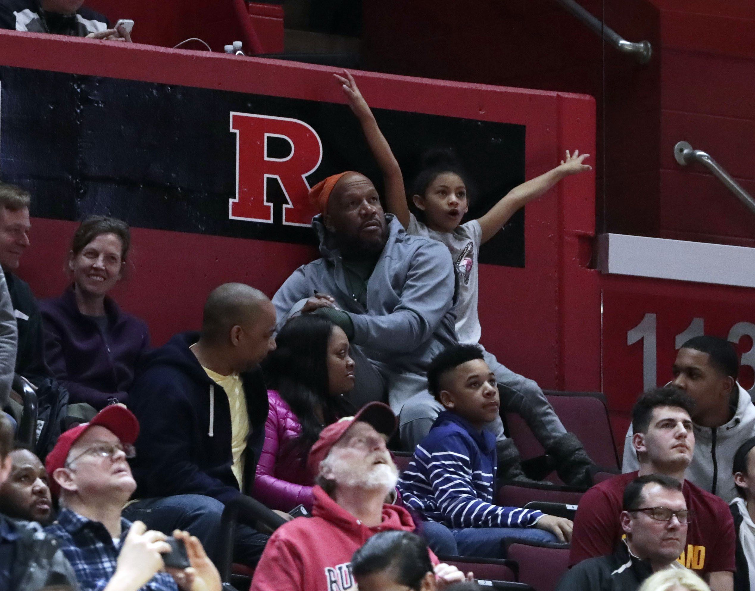 Address me by my name': Rutgers' Ron Harper Jr. goes one-on-one with his  father's legacy 