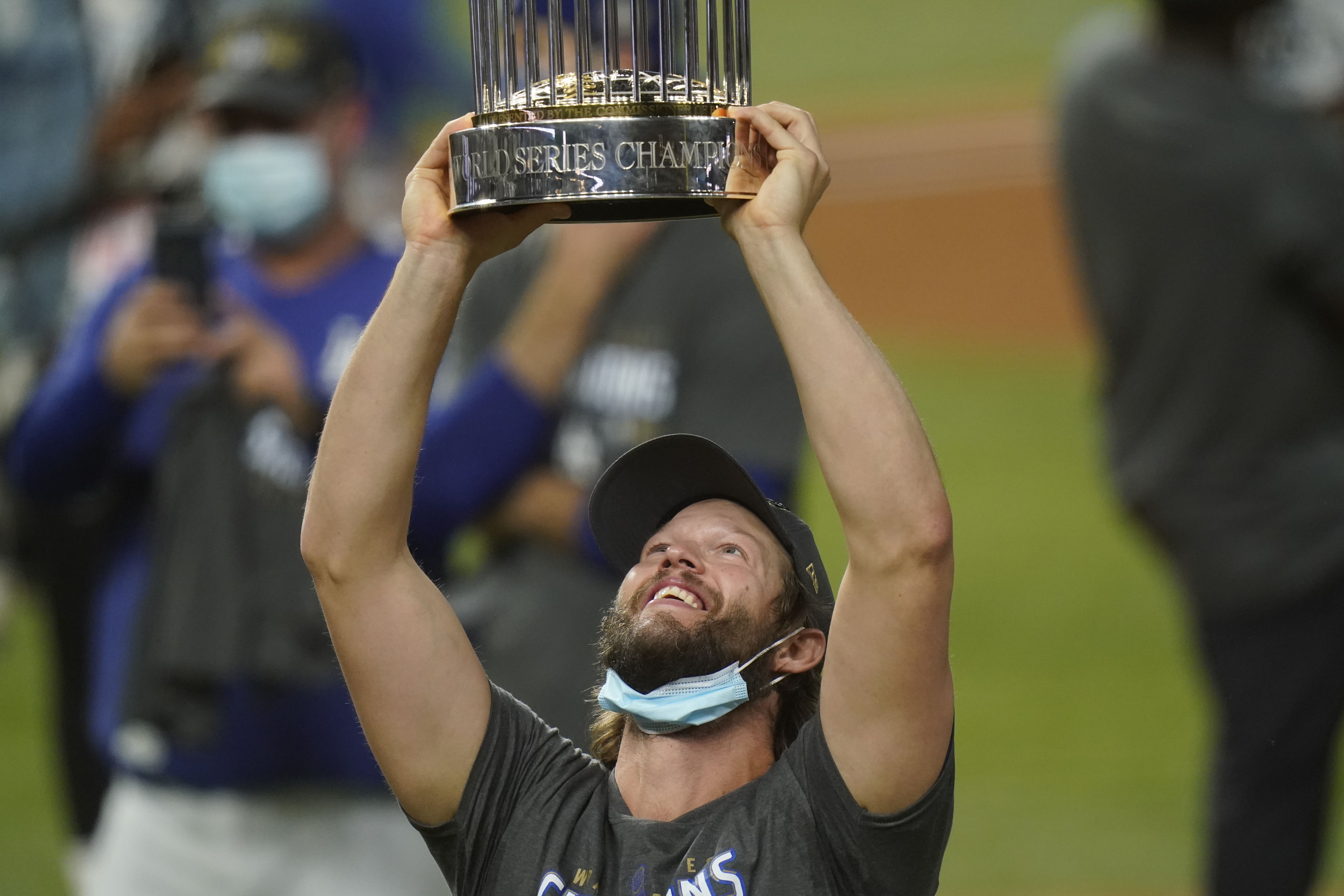 CLAYTON KERSHAW SIGNED 2020 WORLD SERIES CHAMPIONS LOS ANGELES DODGERS  TROPHY IN THE IMAGE OF THE