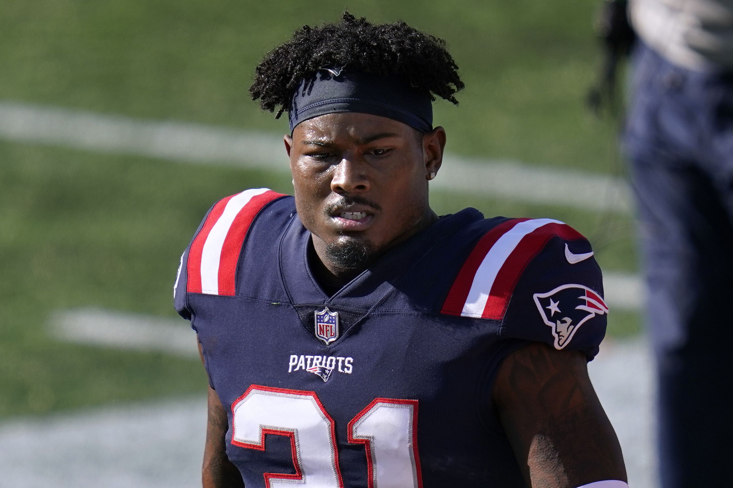 Jonathan Jones is ready to lead Patriots' next wave in secondary