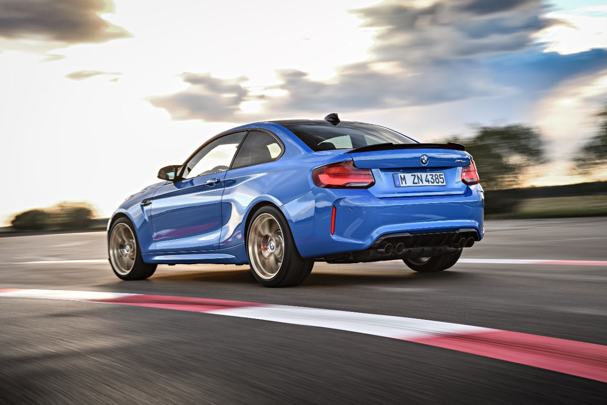 P90374208_highRes_the-all-new-bmw-m2-c.jpg