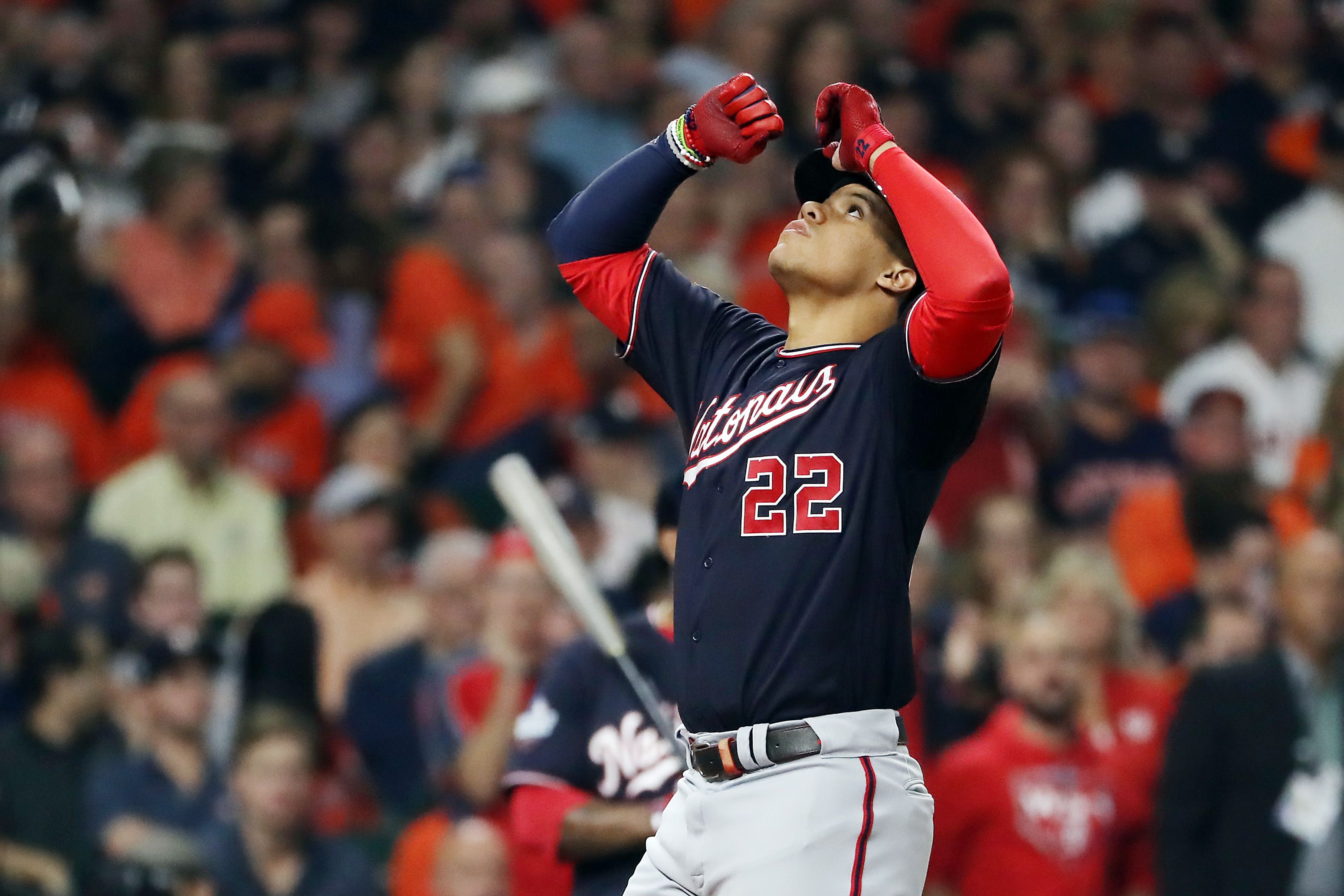 Juan Soto's World Series success at an early age reminiscent of Francisco  Lindor's 2016 playoff run (Podcast) 