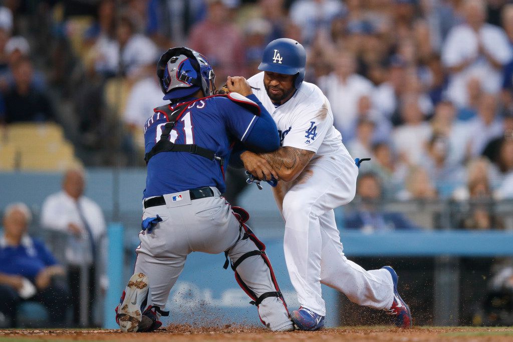 Texas Rangers' Robinson Chirinos hurt, Jose Trevino recalled