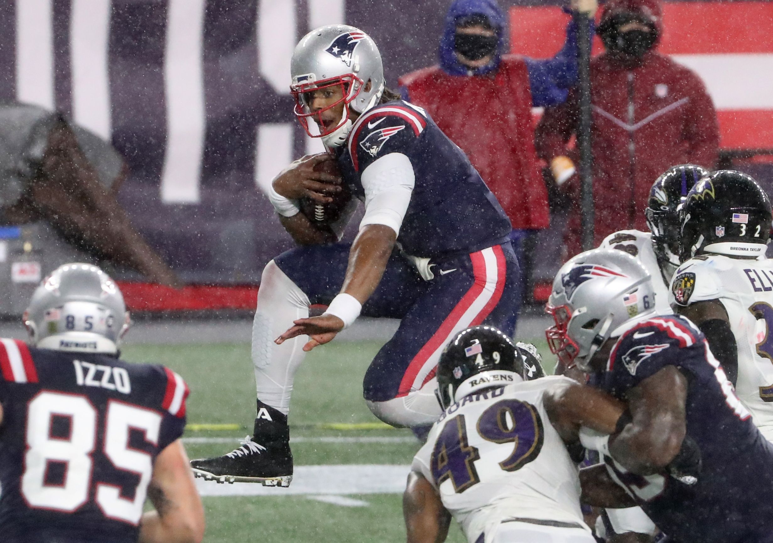 Patriots beat Ravens in wicked Foxborough Sunday night storm