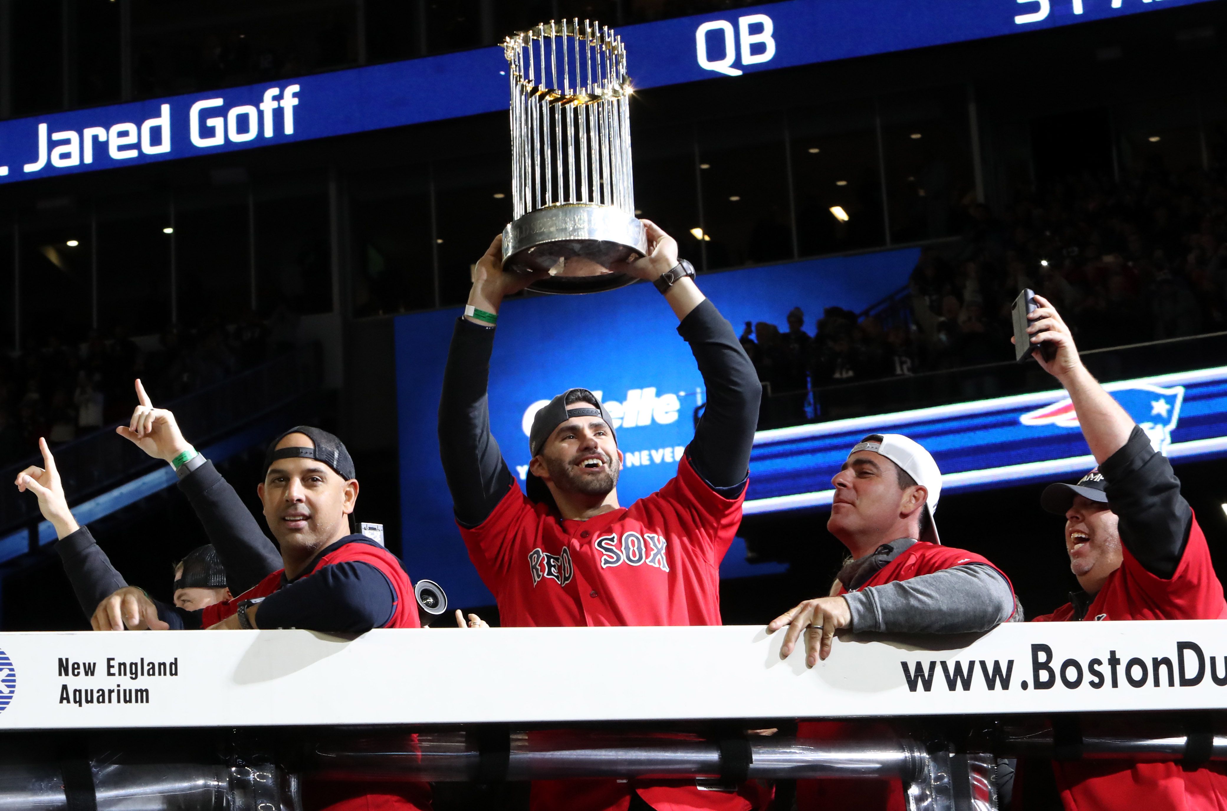 Tom Brady Celebrates World Series Win With Red Sox, Selfie Time!