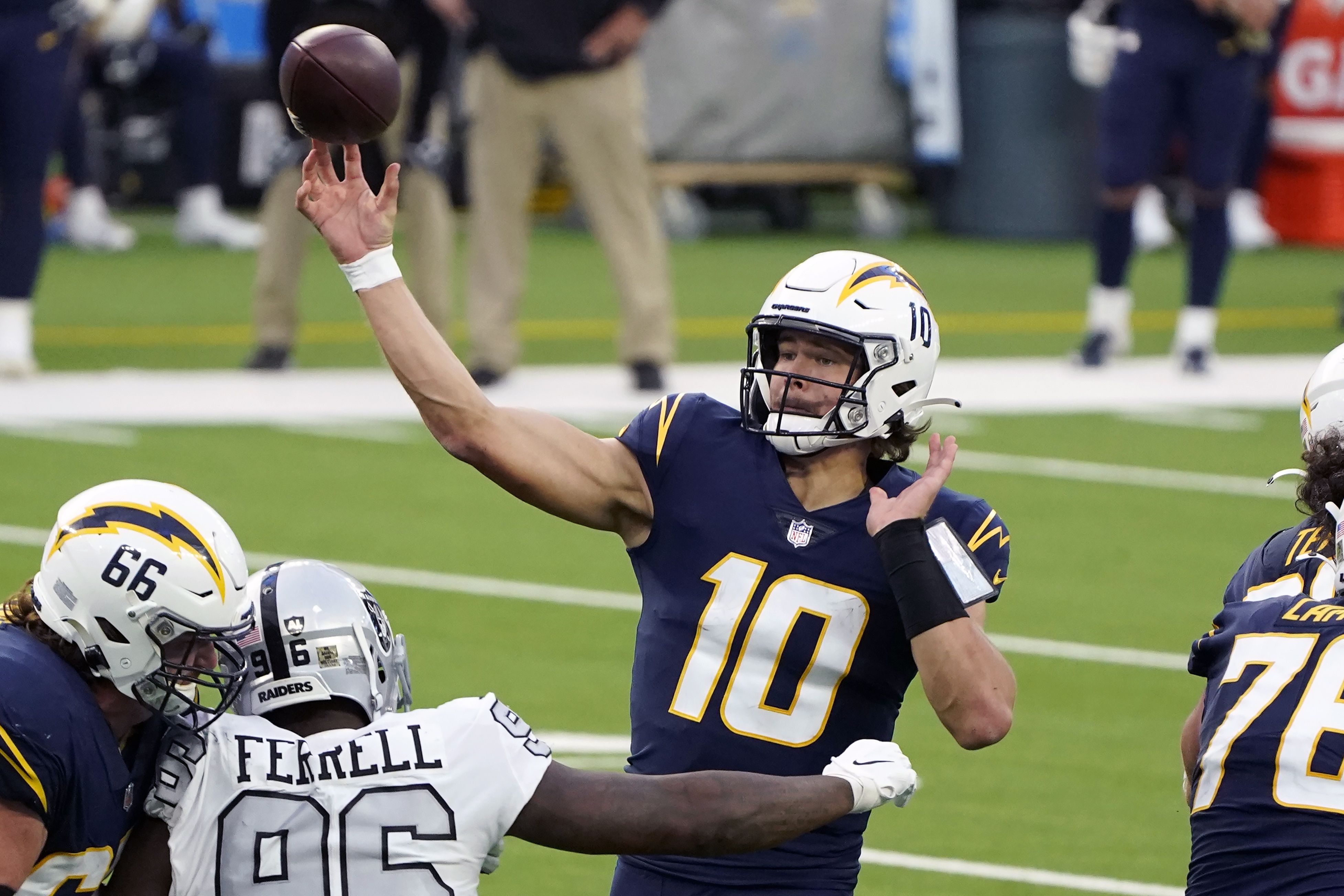 In photos: NFL: Los Angeles Chargers hang on to defeat Las Vegas Raiders -  All Photos 