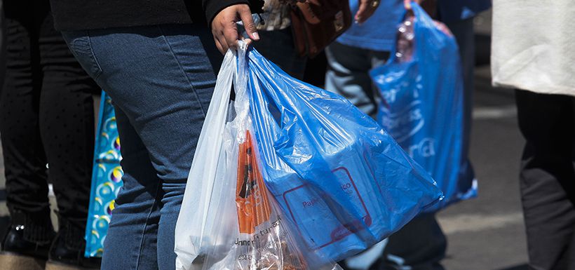 Proponen eliminacion de bolsas plasticas en ciudades costeras