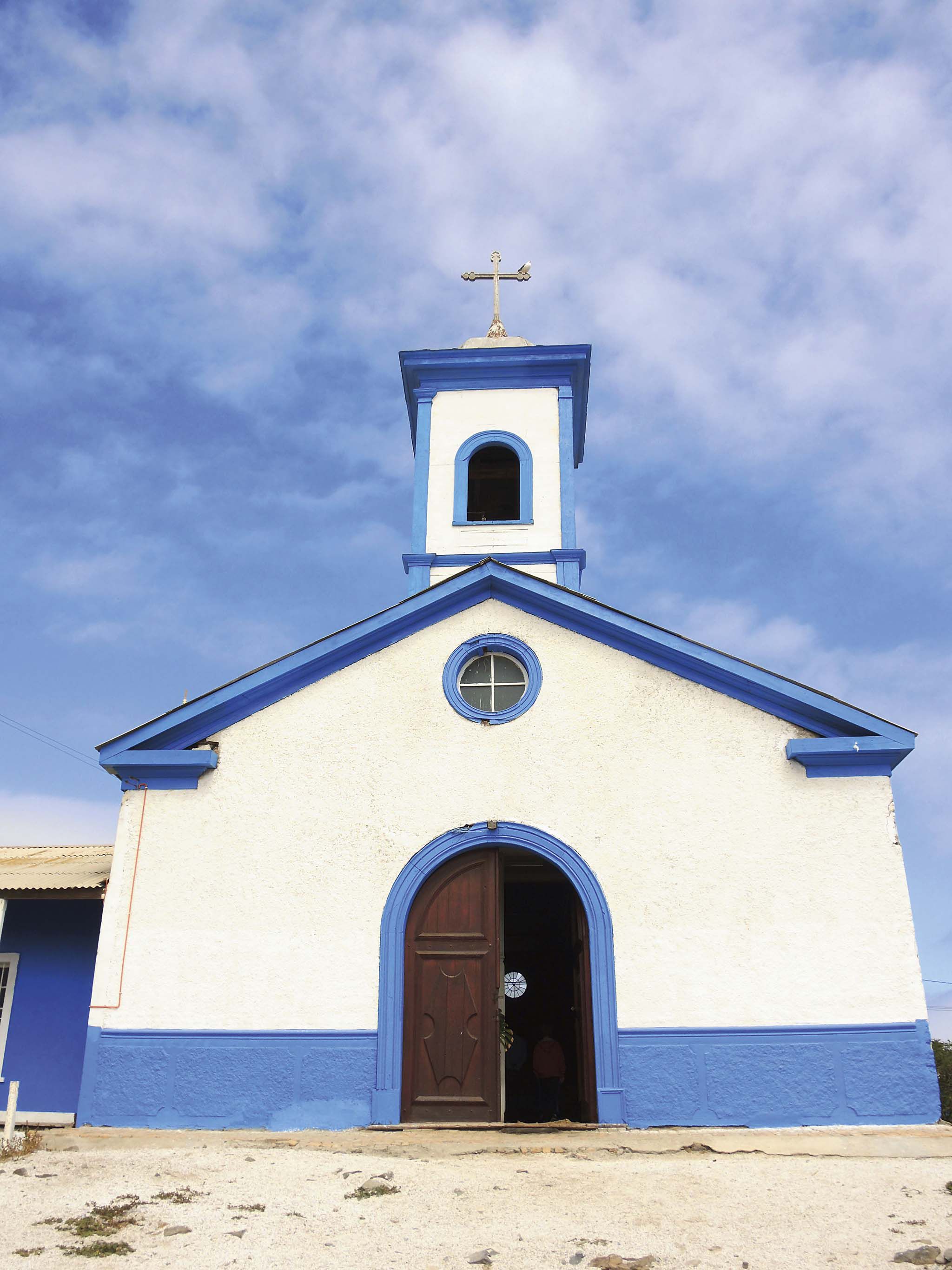 Imagen-Iglesia-Carrizal-Bajo-1.jpg