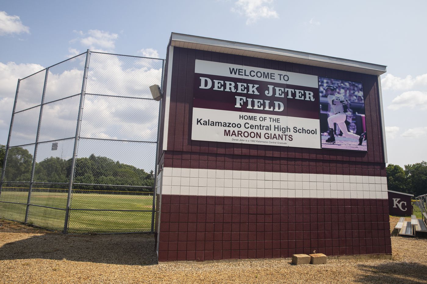 Kalamazoo's Derek Jeter among 18 newcomers on Hall of Fame ballot