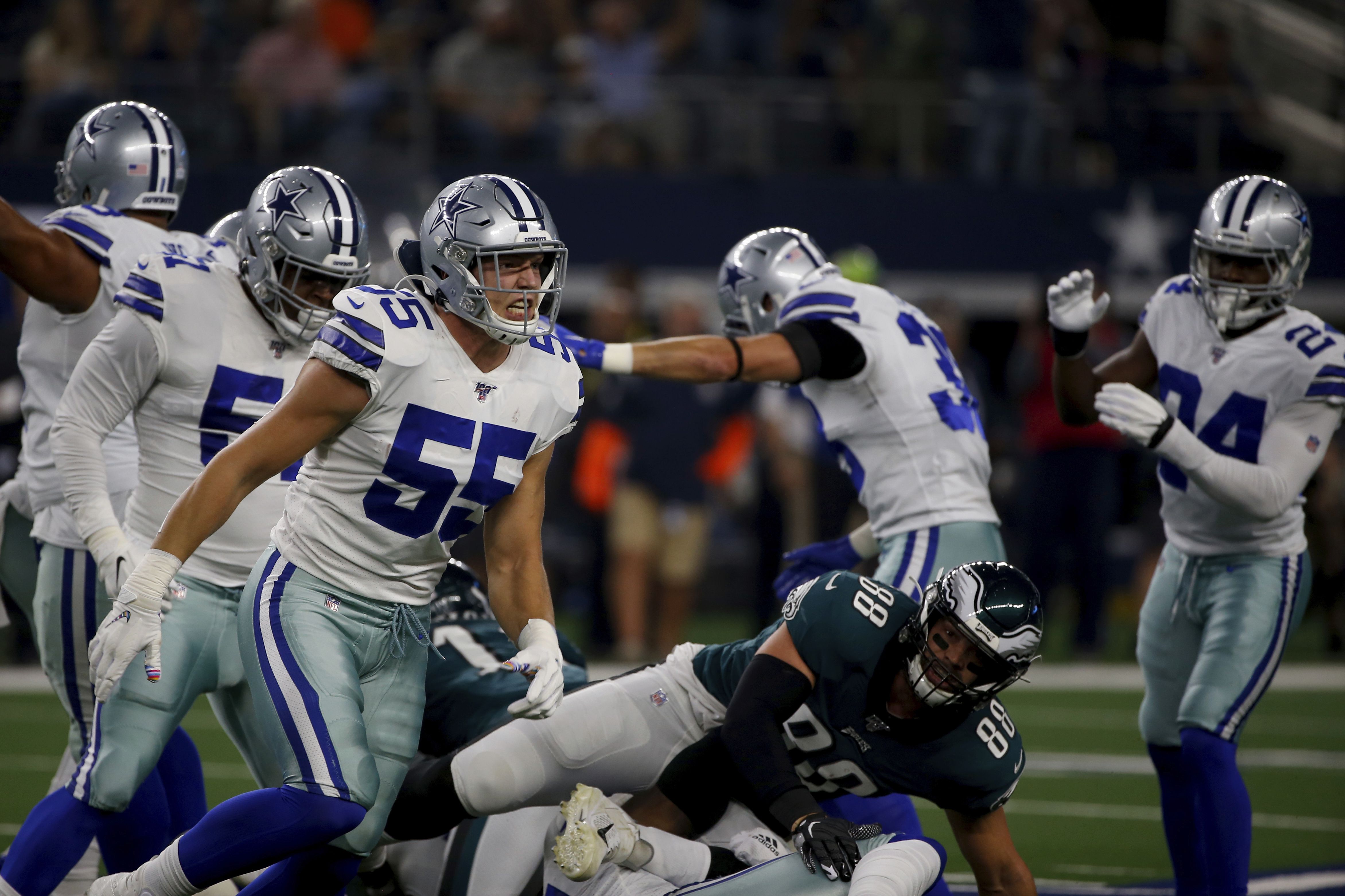 How Leighton Vander Esch's 8-man football career brought him to