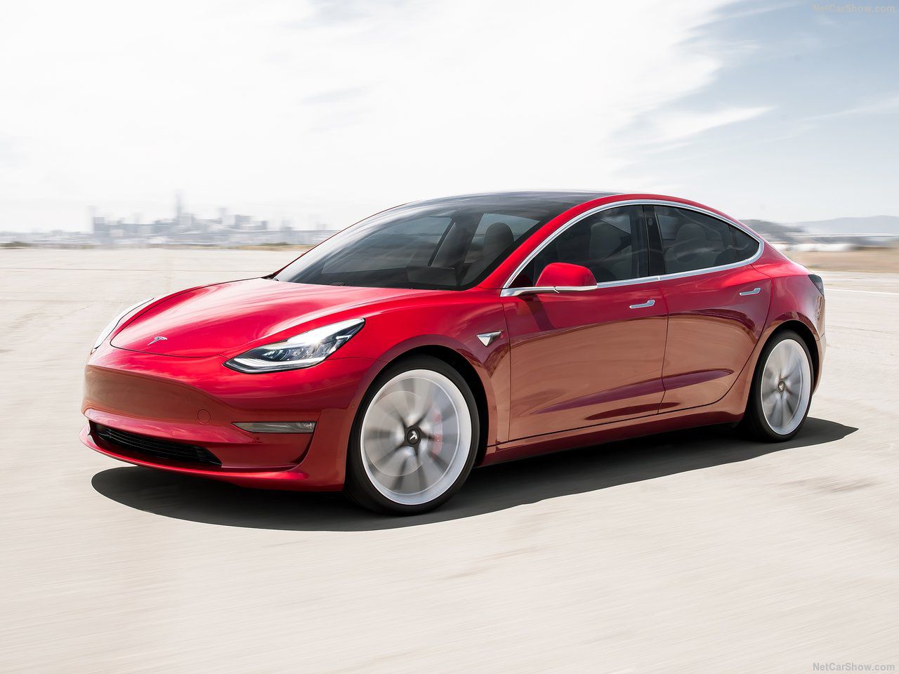 zwavel Overgave hardware Tesla presenta un nuevo Model 3 por $ 23 millones - La Tercera