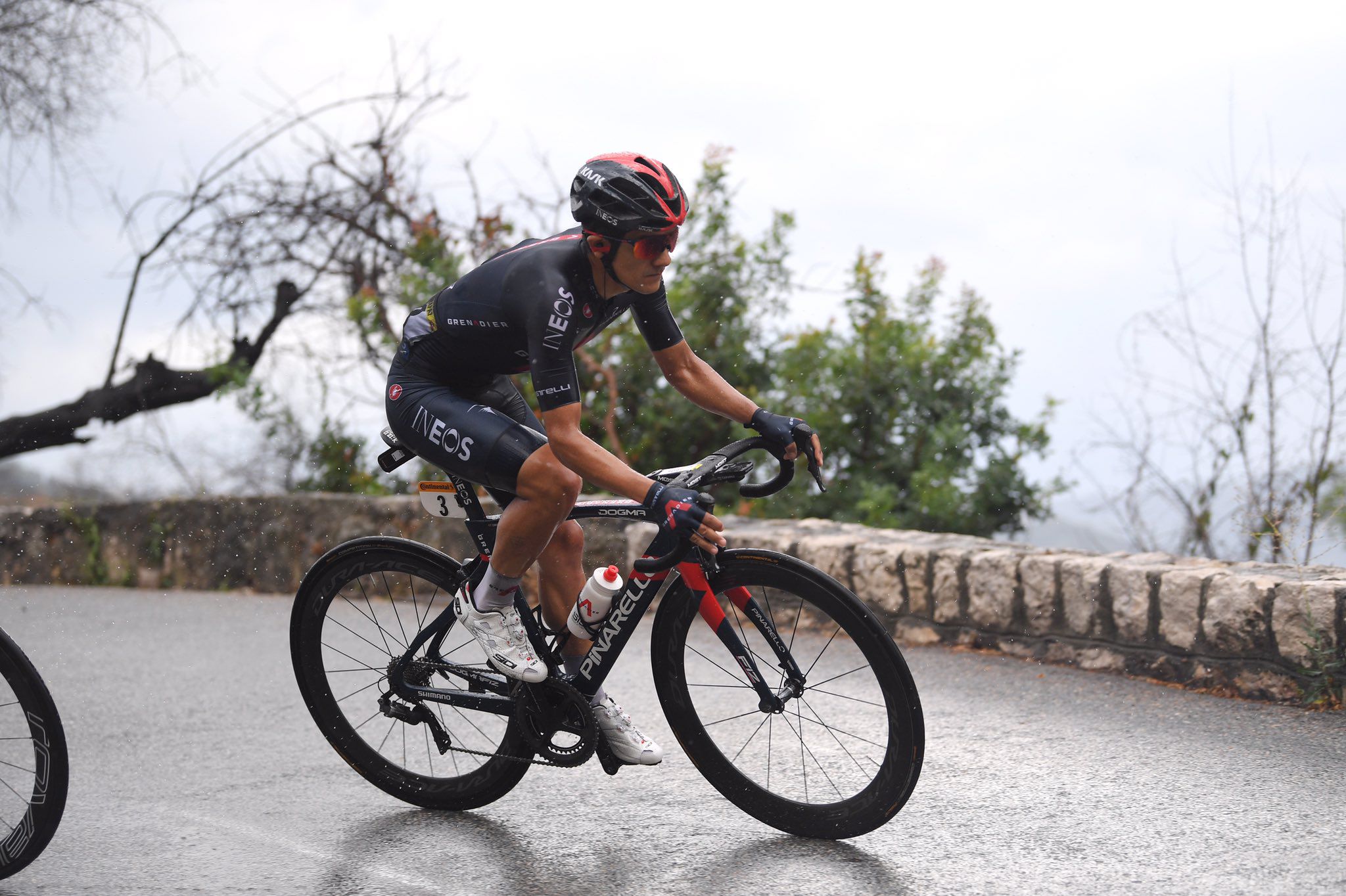 Richard Carapaz A Segundos Del L Der General Tras Etapa Del Tour