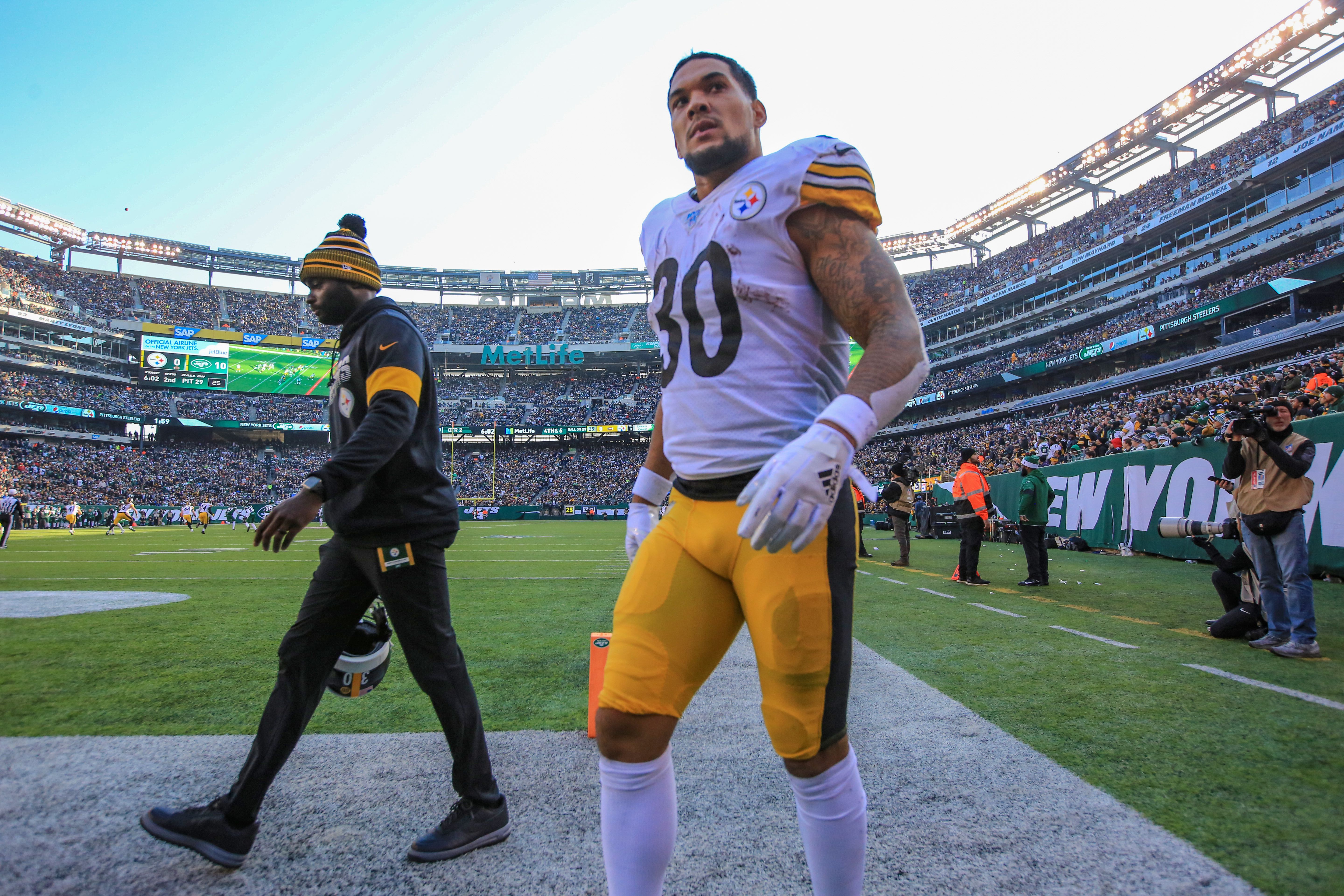 James Conner, Maurkice Pouncey out for Steelers vs. Ravens regular