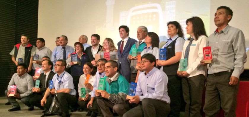 Ganadores-premio-transantiago1-e1479398546111-840x395.jpg