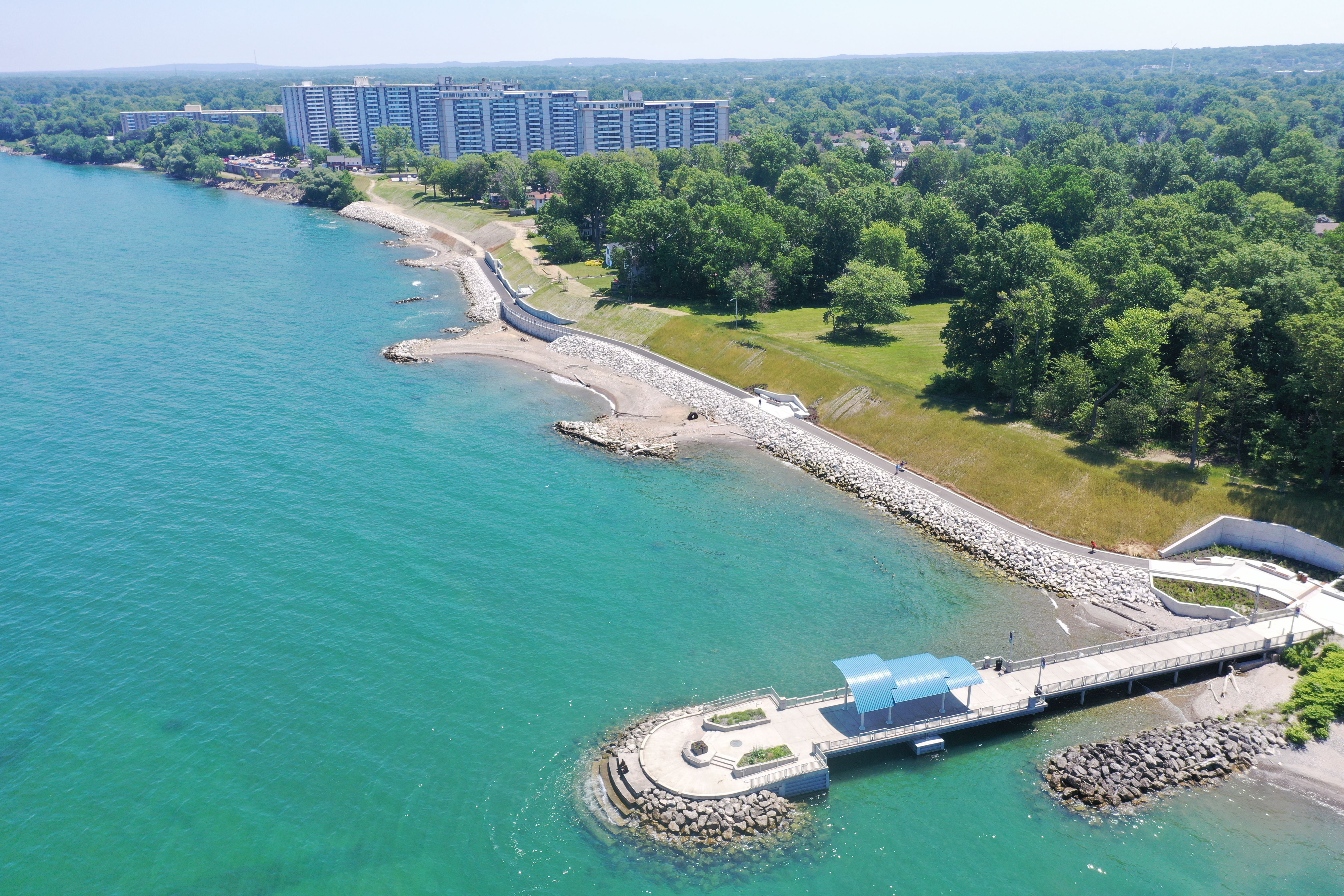 What Parks Have Lakefront Access In Cleveland?