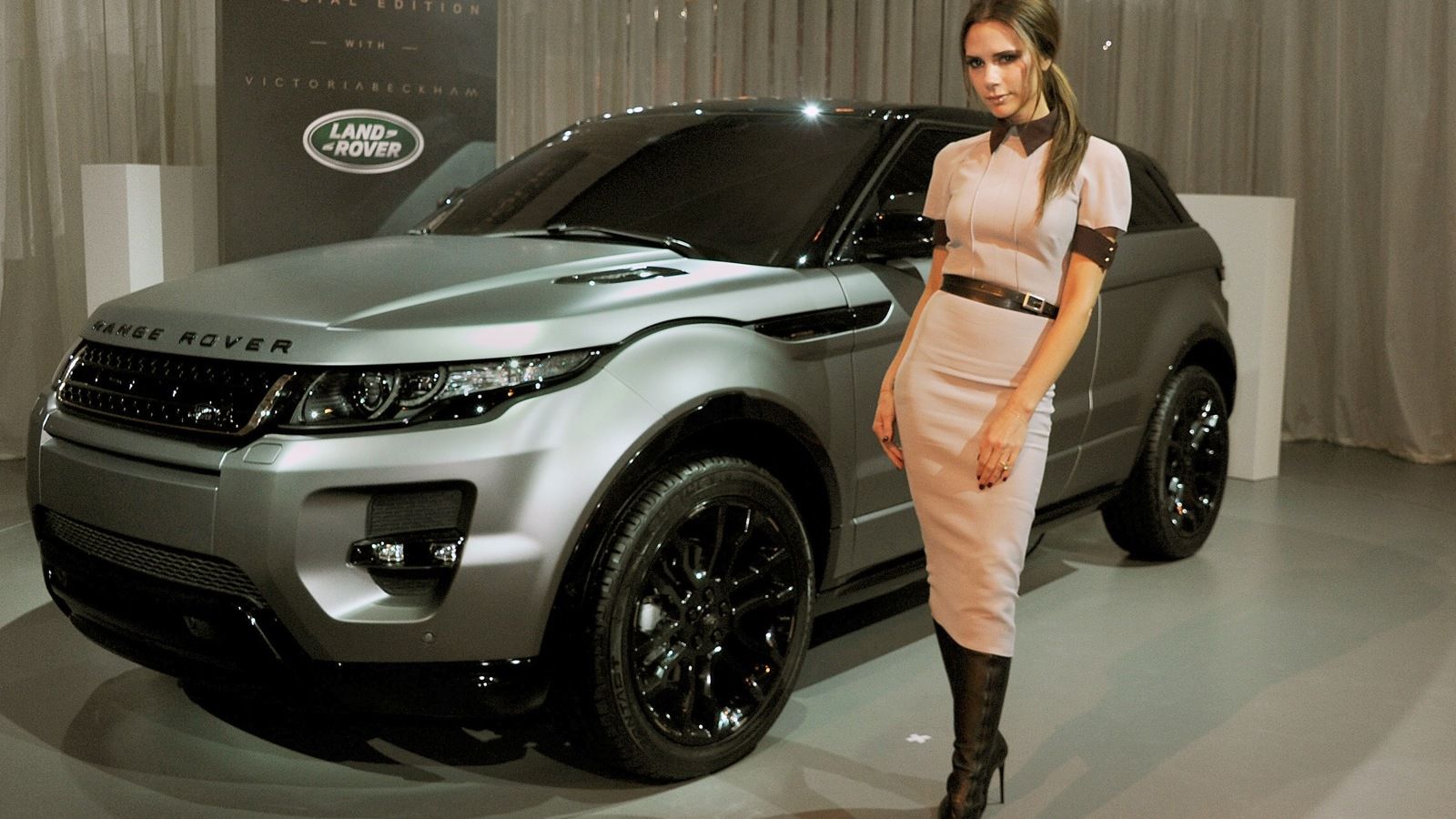 range-rover-evoque-special-edition-with-victoria-beckham_100388860.jpg