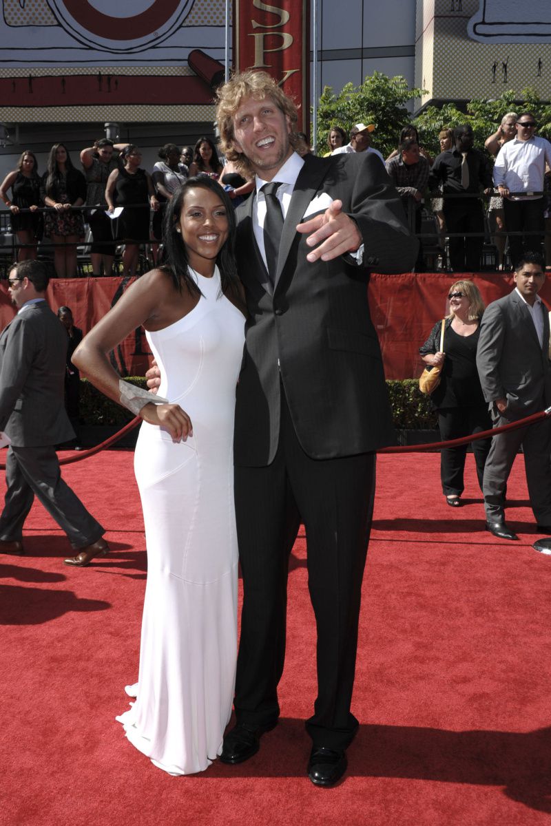 Dirk Nowitzki's wife gave birth to the couple's third child on