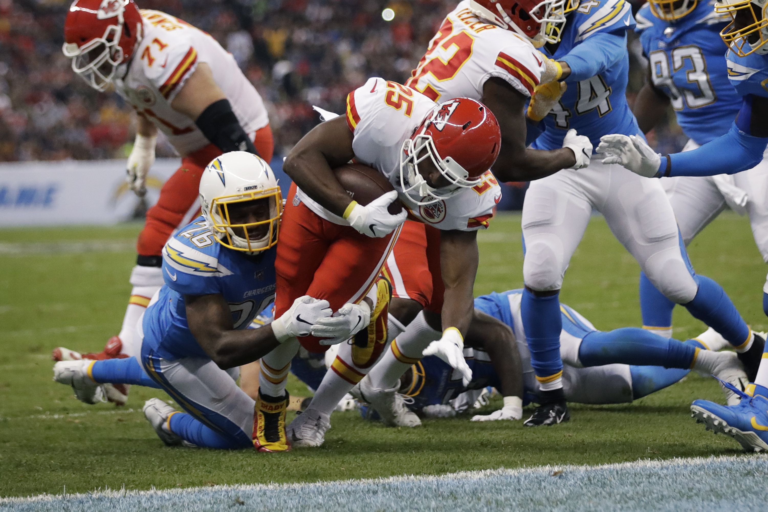 Chiefs 24-17 Chargers (Nov 18, 2019) Game Recap - ESPN