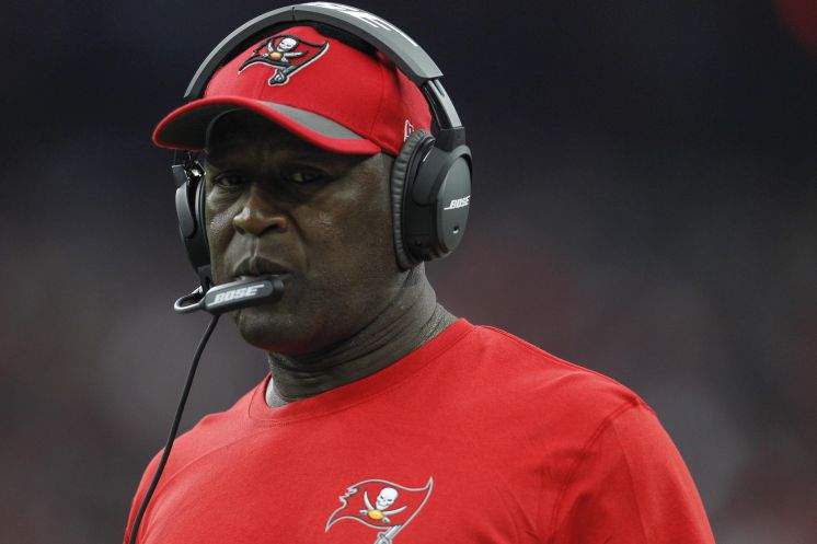 The small town kid to the big game: Lovie Smith's Tulsa journey, Sports