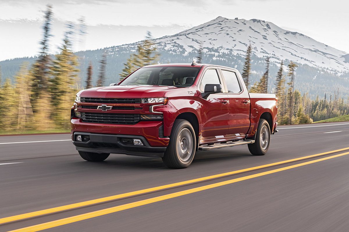 2020-chevrolet-silverado-diesel-092