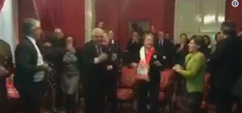 bachelet-celebra-la-roja