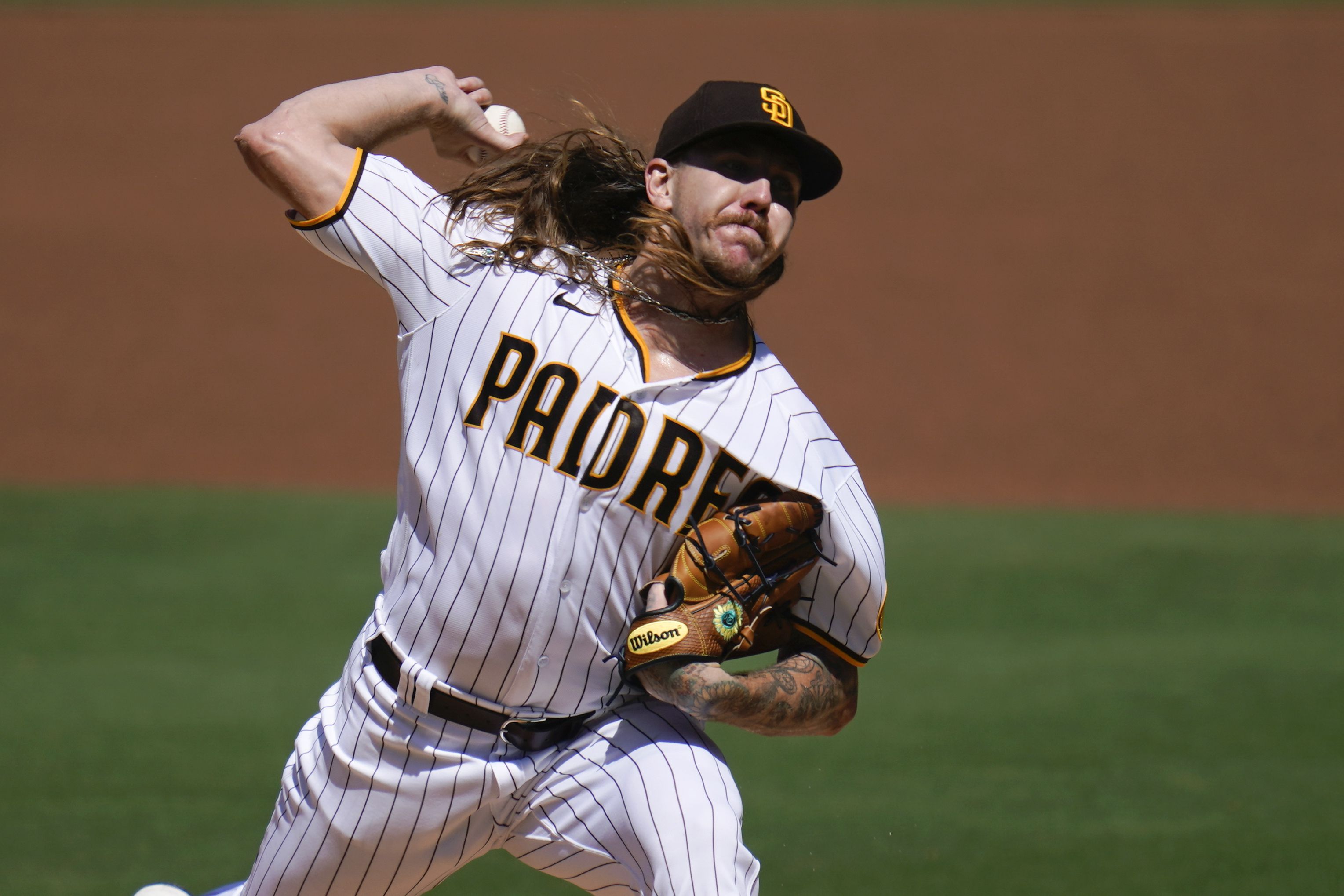 Padres acquire Austin Nola, Austin Adams and Dan Altavilla from