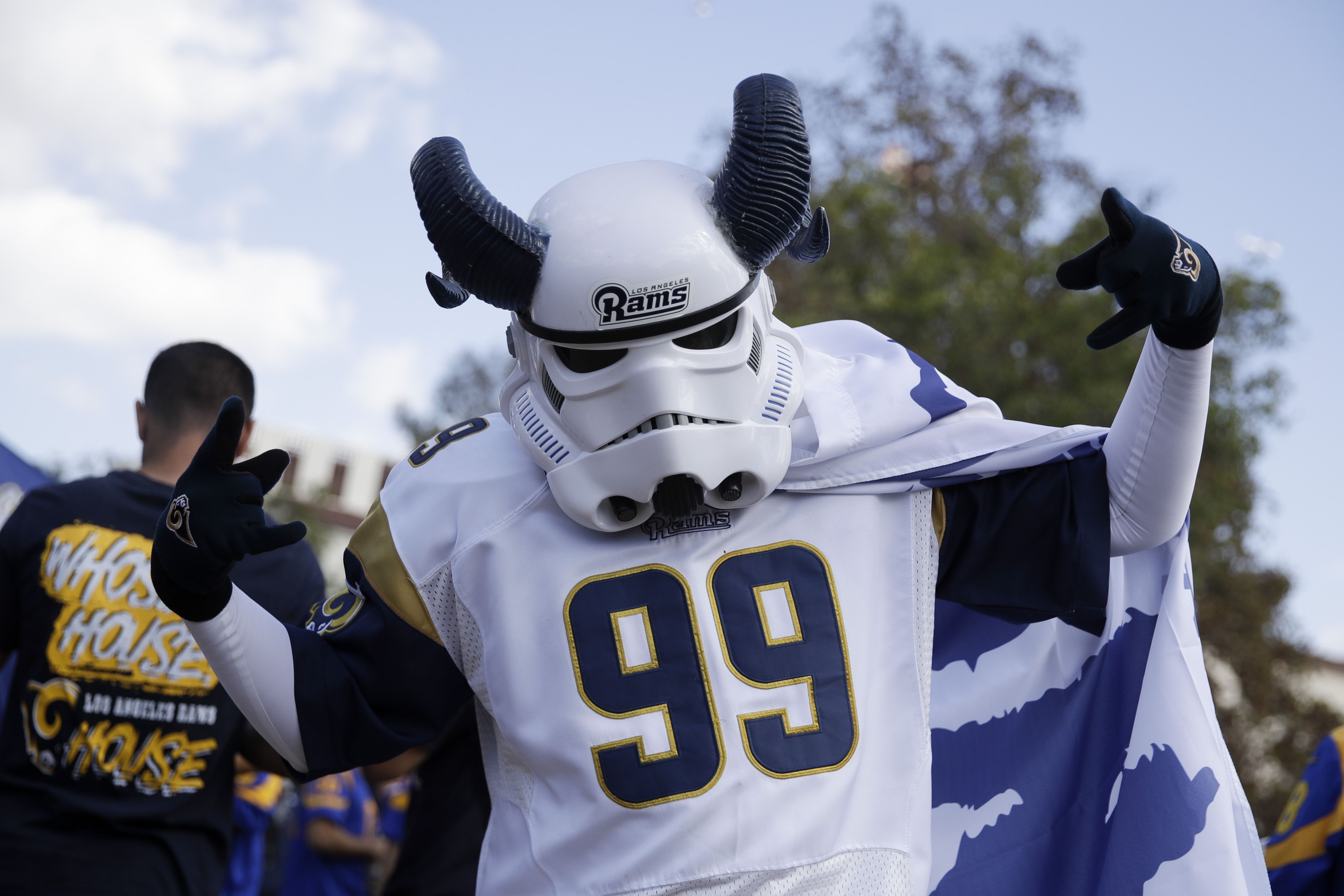 Rams' Matt Gay Kicks Game-Winning Field Goal To Beat Buccaneers