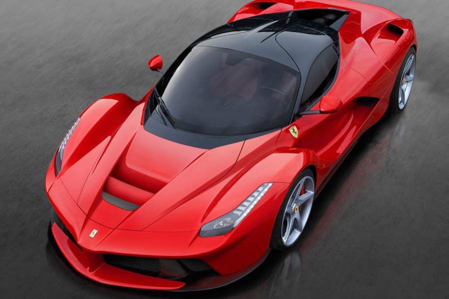 Ferrari-LaFerrari-2014-1280-02-900x600.jpg