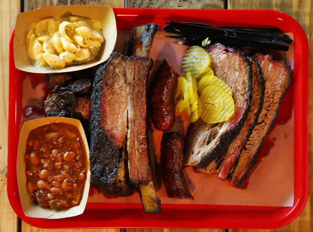 Texas Most Famous Pitmaster Joins Up With Dallas Highest Ranked Barbecue Guy For Food Fest On Father S Day