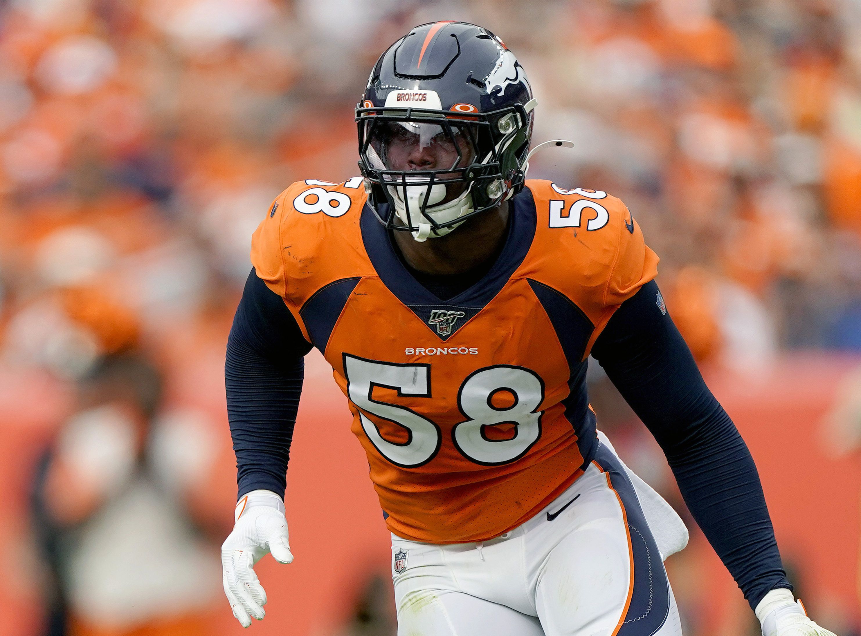 Von Miller, Denver Broncos star and Super Bowl MVP, 'in good spirits' after  coronavirus diagnosis: report 