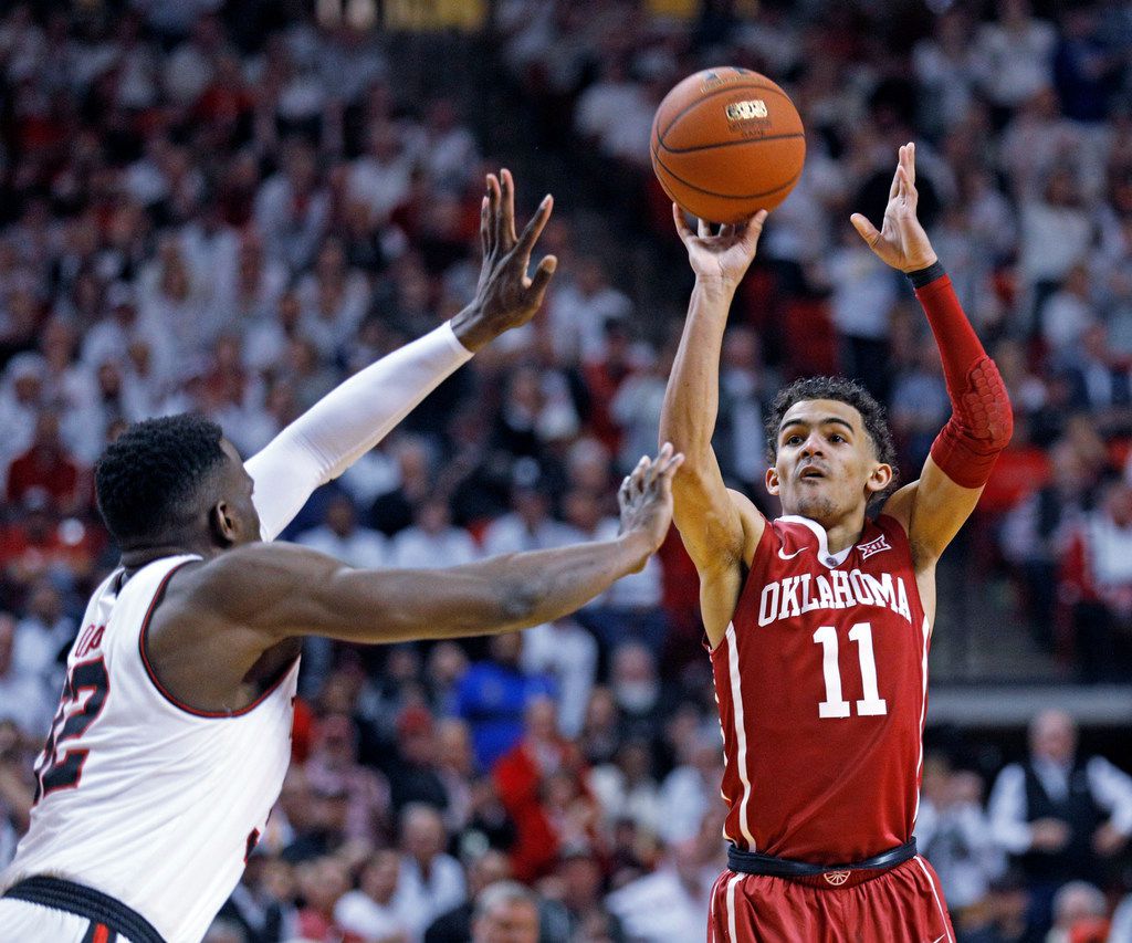 Feb 3, 2018. Trae Young #11 of the Oklahoma Sooners in action vs