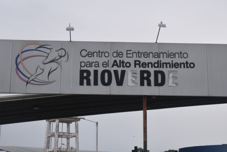 Secretaría del Deporte evidenció fallas de construcción en el CEAR de Rioverde por la incorrecta ejecución técnica de la obra
